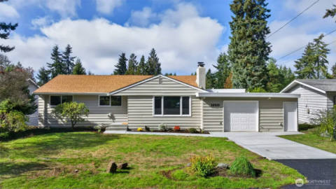 22520 90th Ave W, Edmonds, WA 98026