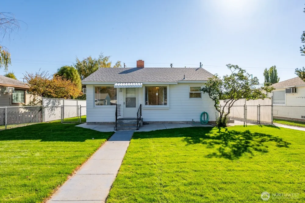 1318 C Street SW, Ephrata, WA 98823