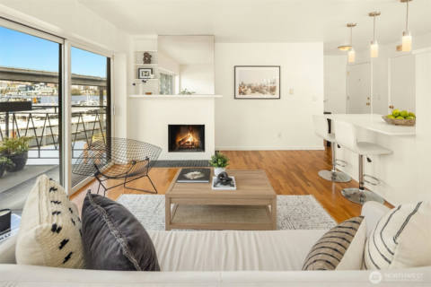 2524 Boyer Ave E, Unit 446, Seattle, WA 98102