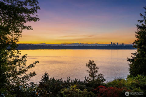 4429 Forest Ave SE, Mercer Island, WA 98040