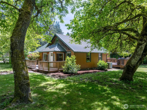 1364 Silverbrook Road, Randle, WA 98377