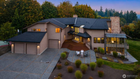 10326 40th Ave SE, Everett, WA 98208